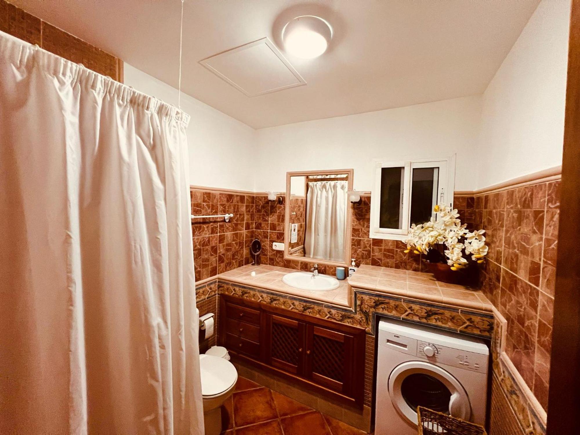 Вилла Sebastian'S House Коин Экстерьер фото